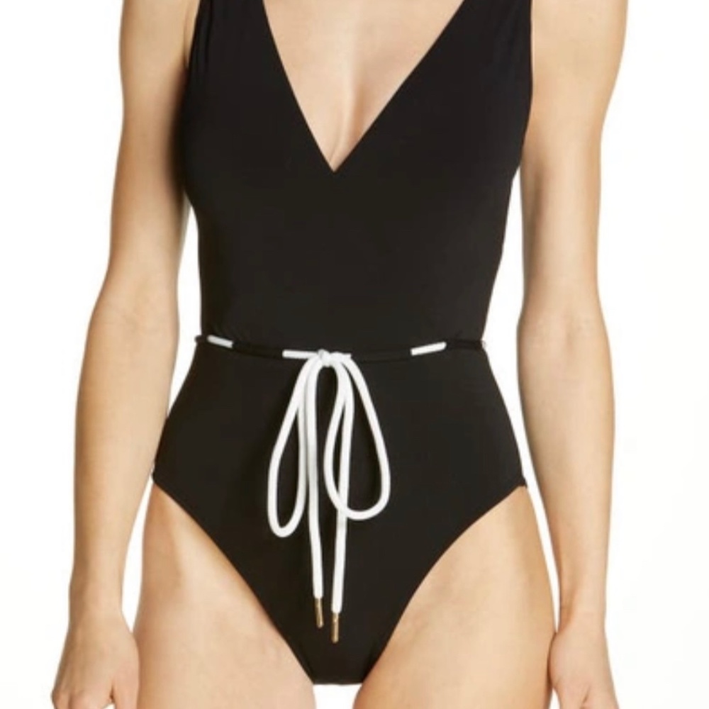 NWT Robin Piccone Emma one-piece size M
